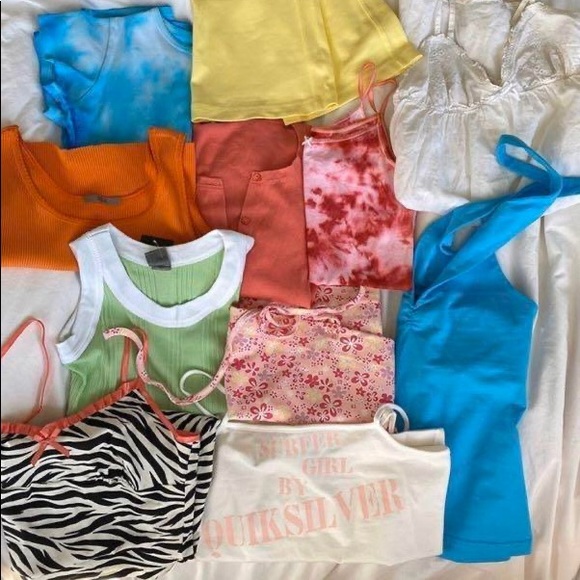 5-10 item clothing mystery bundle!:) - Picture 3 of 9